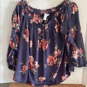 Arizona Jean Company Blue and Red Blouse
